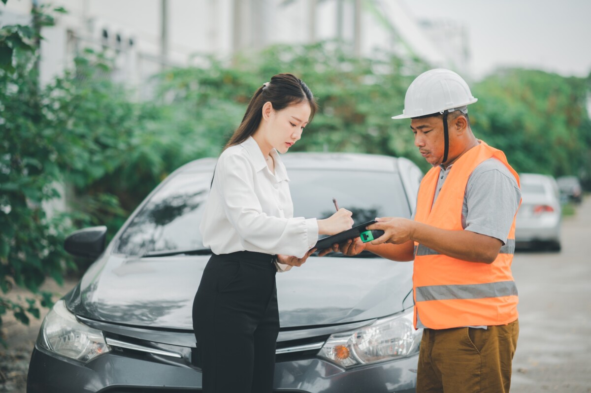 What Is Covered Under Roadside Assistance in Auto Insurance? What Is Covered Under Roadside Assistance in Auto Insurance?
